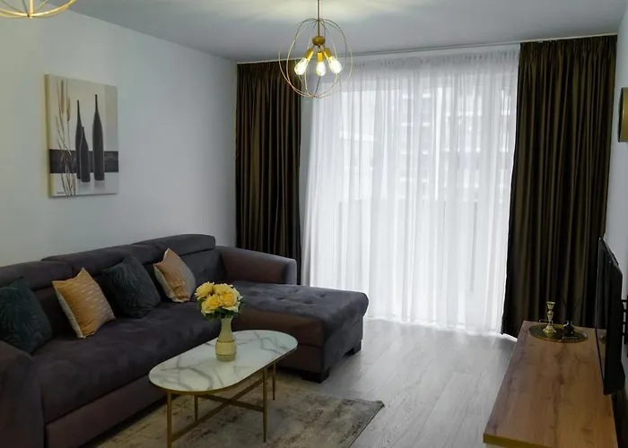 Plaza Apartments